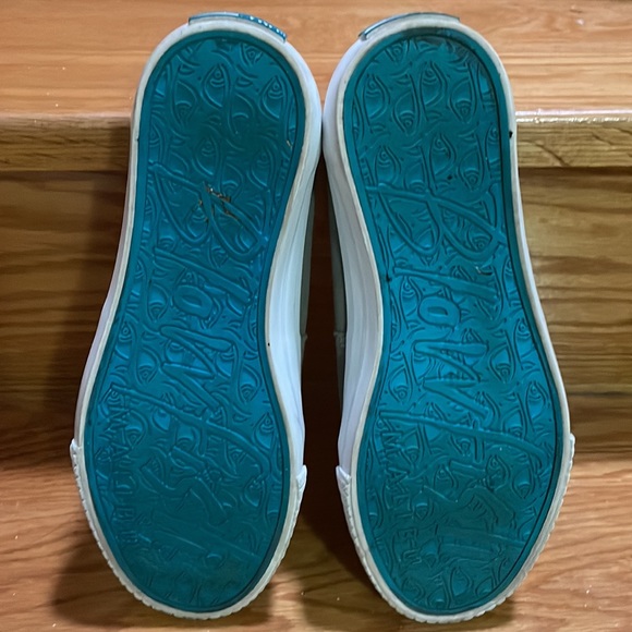 Blowfish Malibu army green canvas sneakers Size 6US - Picture 4 of 5